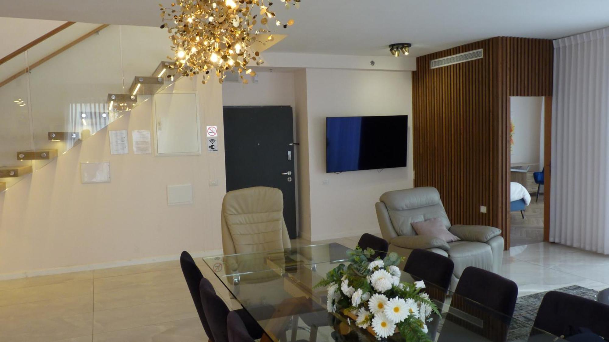 Jtower Royal Suites - The Penthouse - Alefimmoed Jeruzsálem Kültér fotó